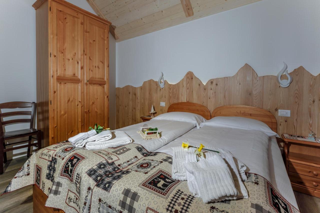Albergo Ristorante Le Alpi La Frua Zewnętrze zdjęcie